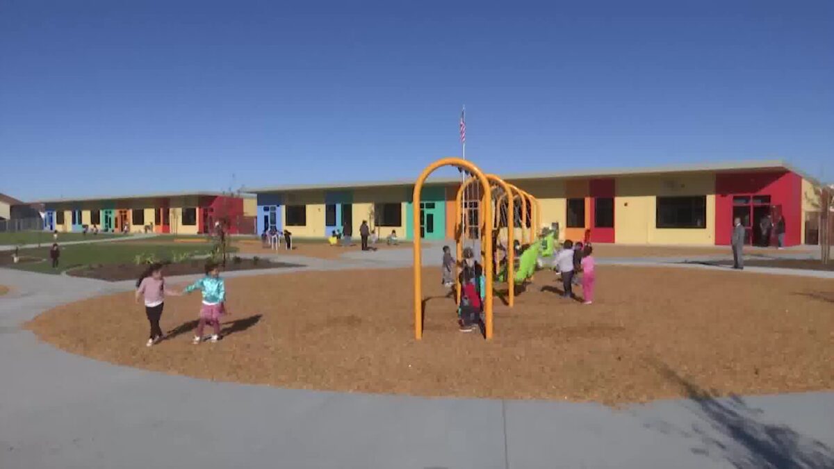 Guadalupe celebrates opening of new Early Learning Center for city’s youngest students