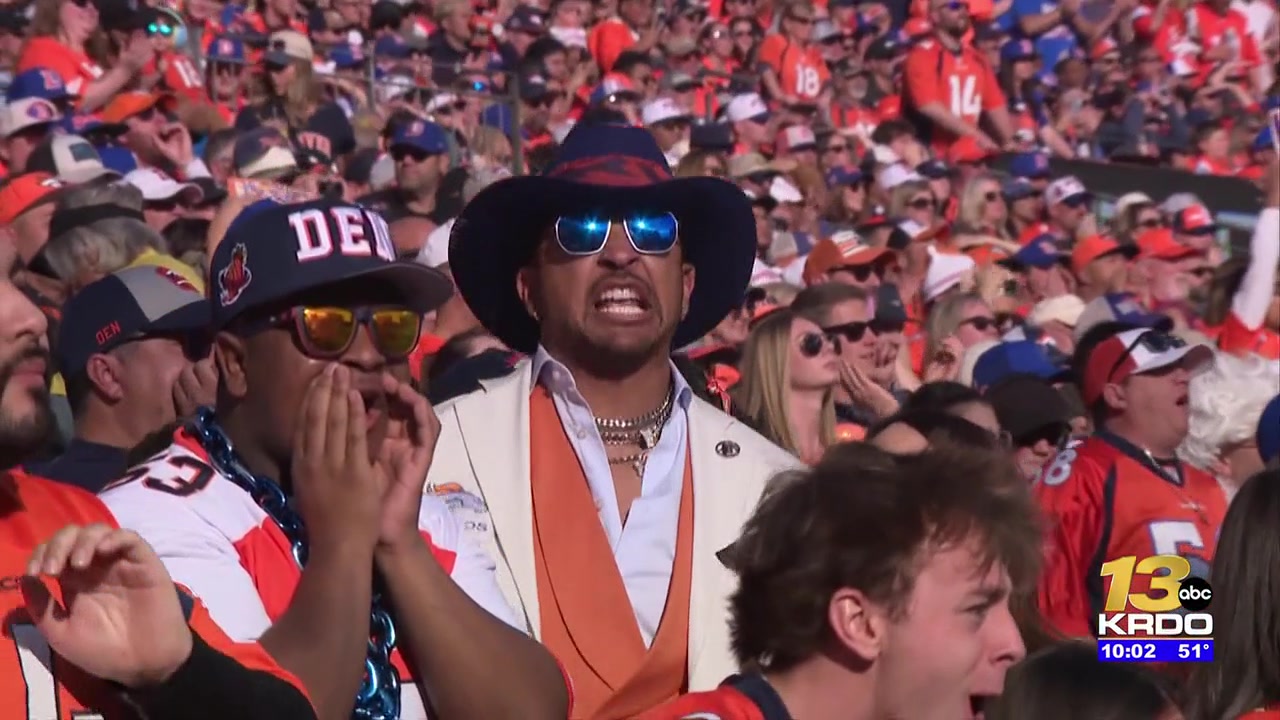Fans boo as Broncos clinch top seed; what’s next for Denver
