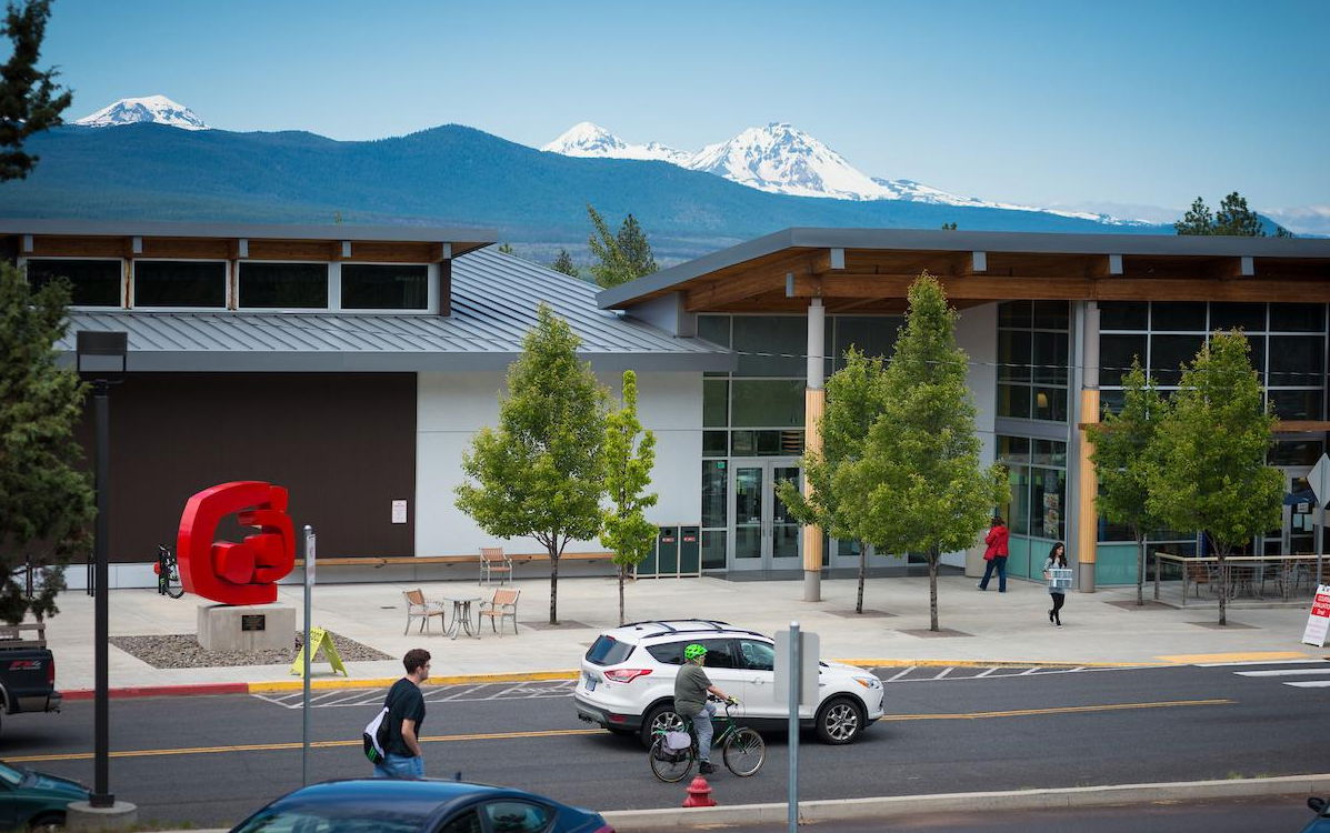 COCC president responds after classified workers declare impasse