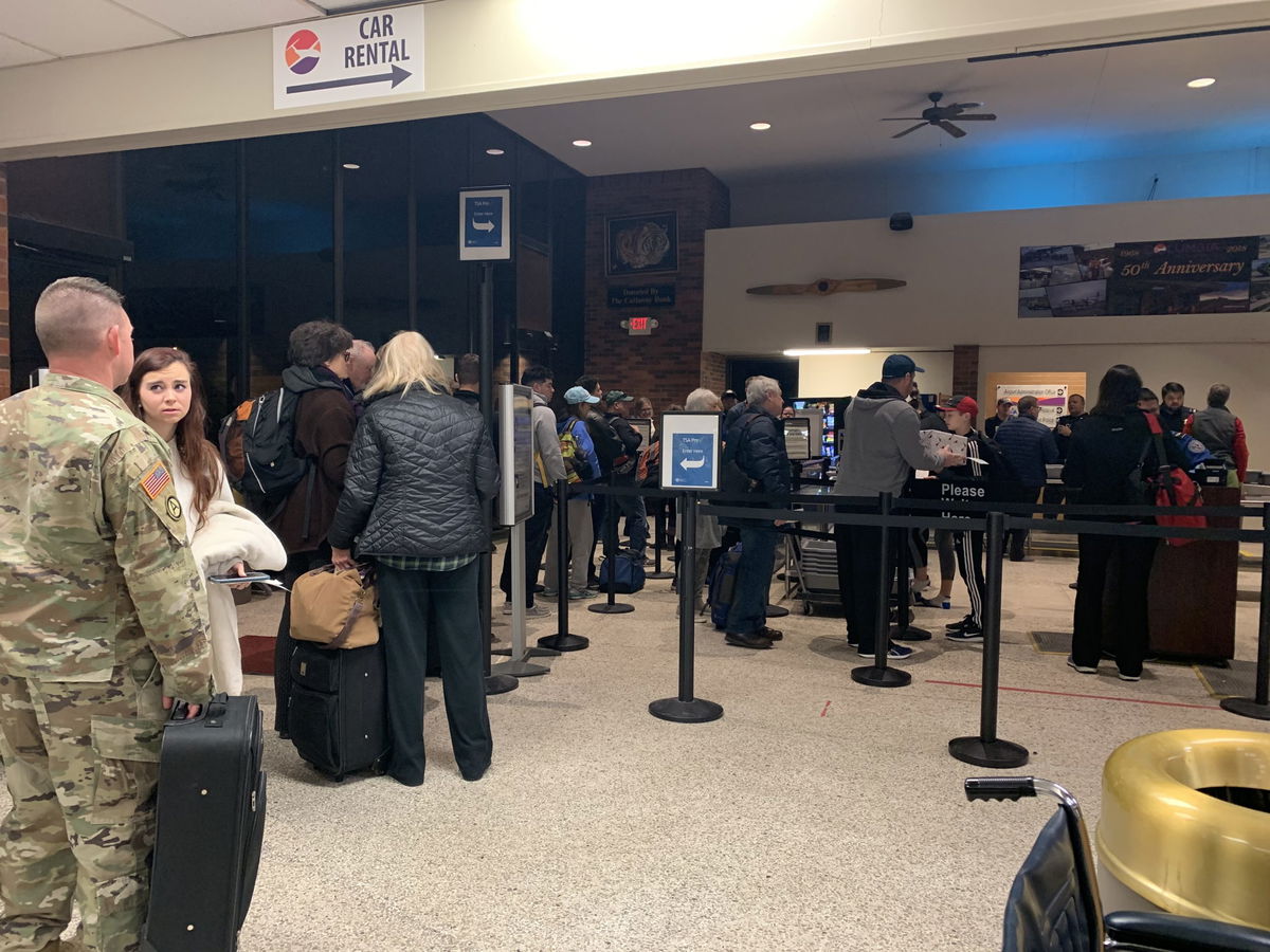 Columbia Regional Airport seeks 600 more parking spaces to meet rising demand