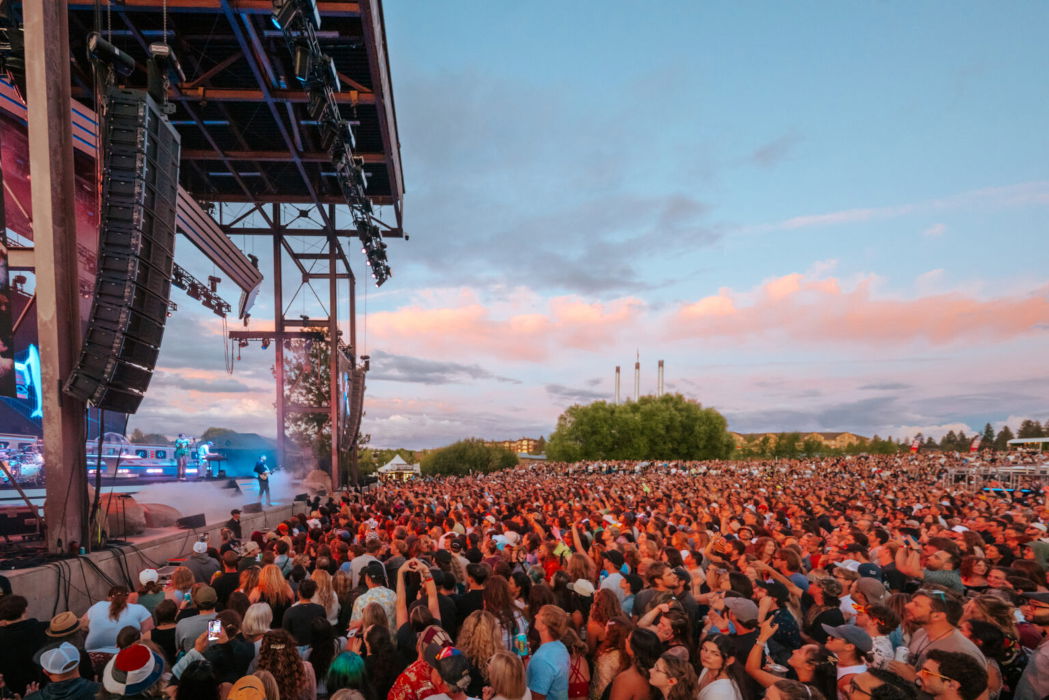 ‘Deceptive practice’: Hayden Homes Amphitheater backs Oregon bill to ban speculative ticketing