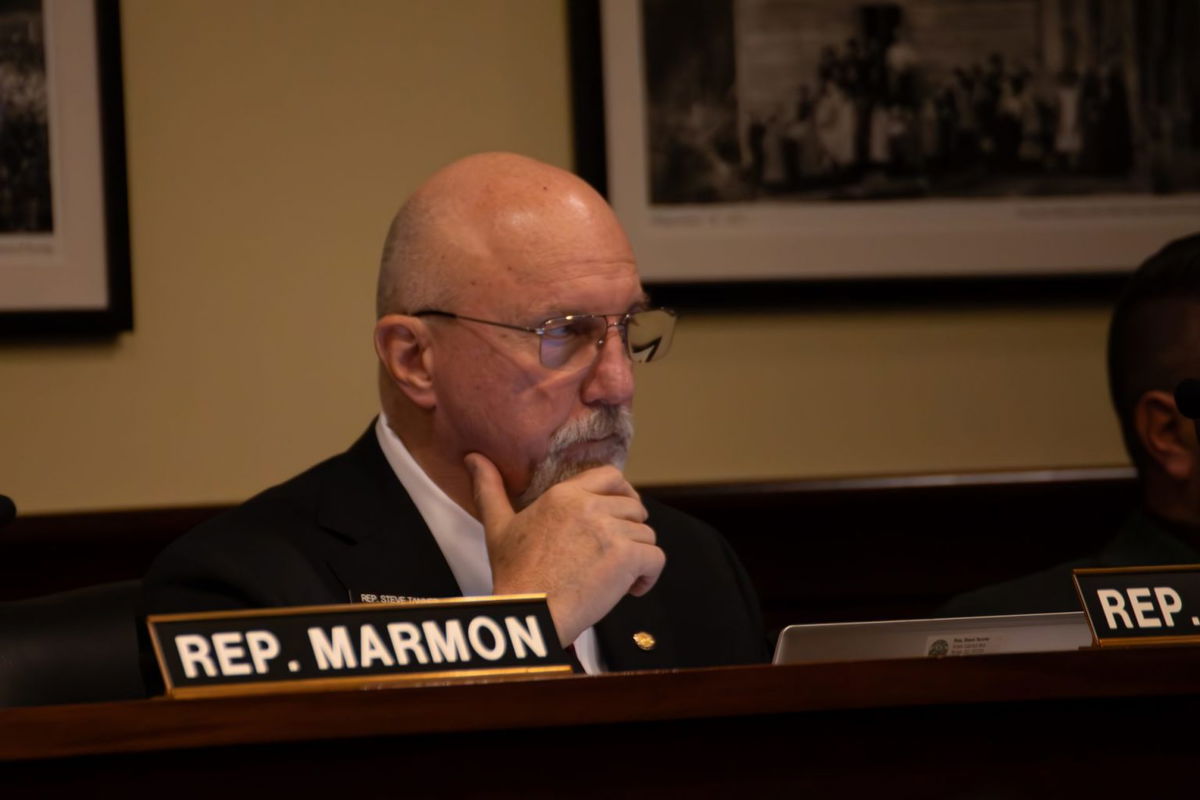 House Committee Advances Bill to Track Student Immigration Status