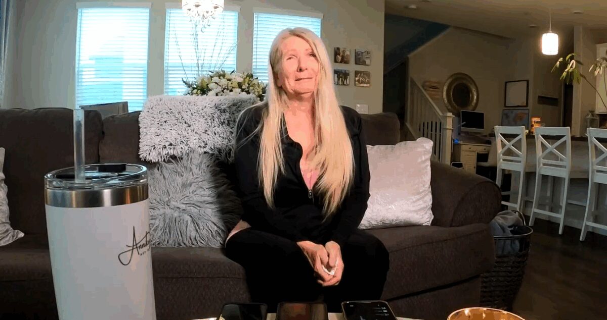 Inside Gifford's home now sits an empty dog bed