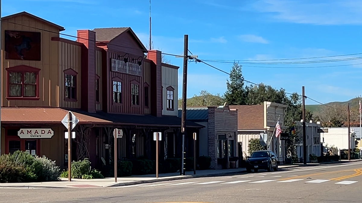 Los Alamos Unleashes March Merchant Madness 2026
