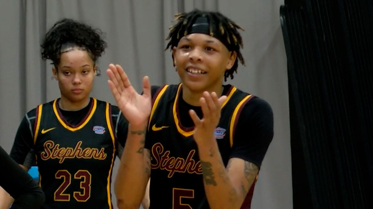 WATCH LIVE: Stephens College basketball hosts Columbia College