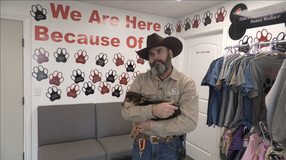 Blackfoot Animal Shelter rescues 46 dogs from hoarding situation.