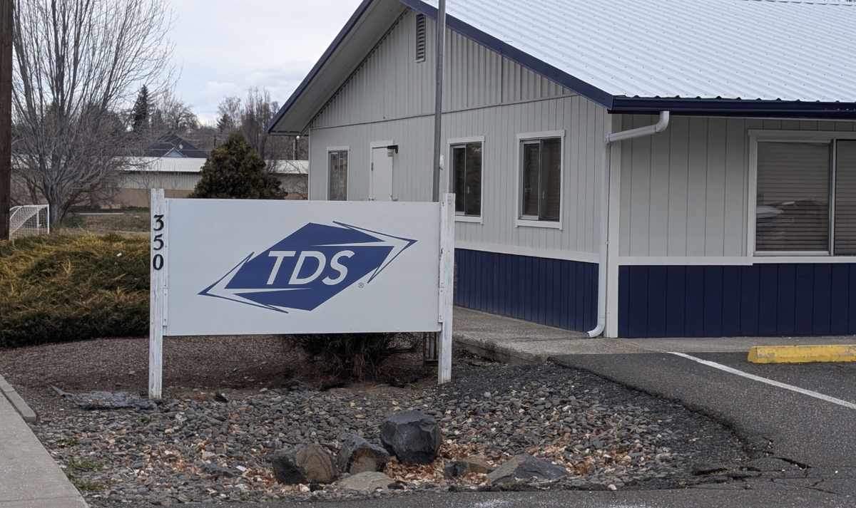 Readers report improper billing increases on TDS “Price for Life” internet plans in Central Oregon