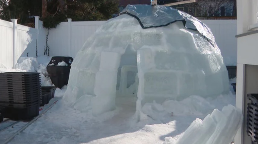 An igloo has popped up in the backyard of a South Boston property and it's taking the neighborhood and internet by storm. Jack Tarca and his buddies started building the structure two weeks ago when Boston's cold weather hit.