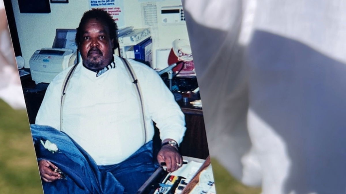 Tour takes riders on journey through Palm Springs Black history