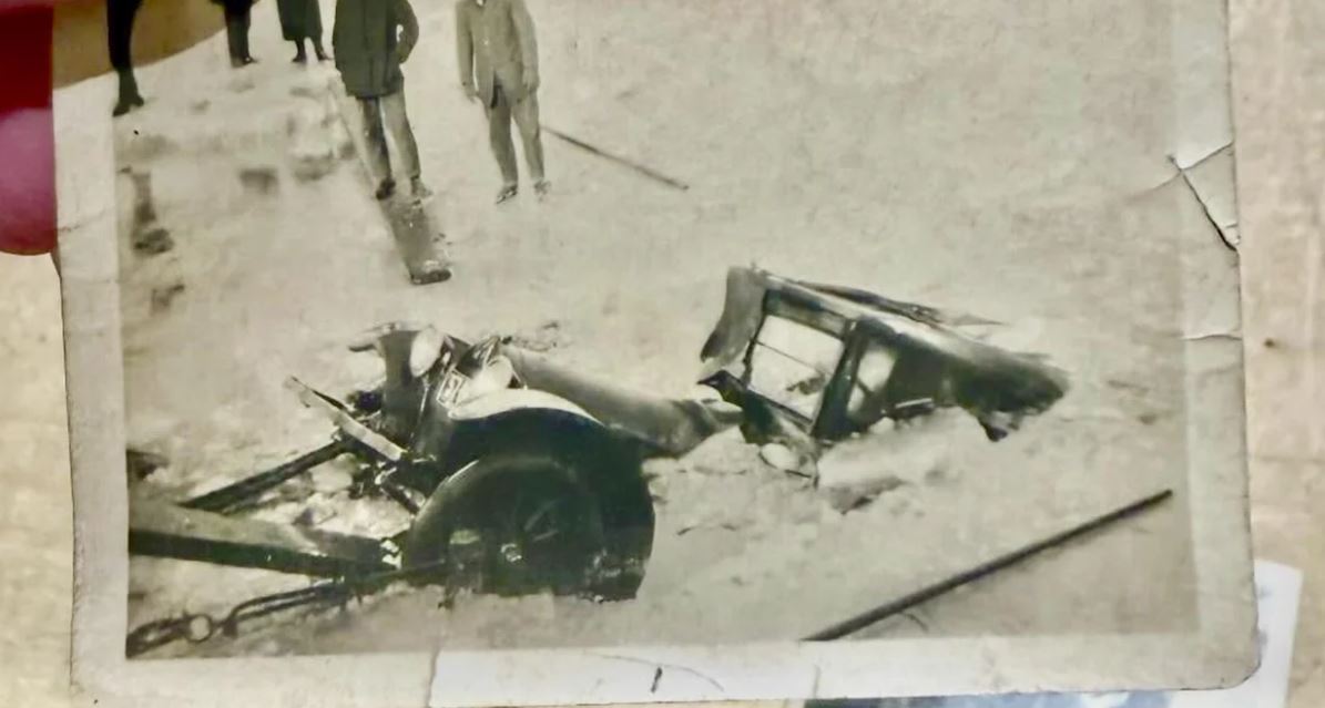 Rescuers saved a family that crashed through the ice while driving on the frozen Hudson River in 1917.
