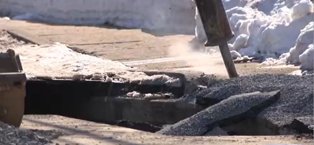 A sinkhole has emerged at the intersection of State and Locust streets