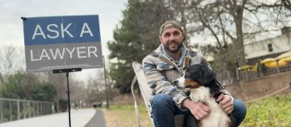 An Atlanta attorney is taking his legal knowledge out of the office and onto the Beltline with a simple sign: "Ask a Lawyer."