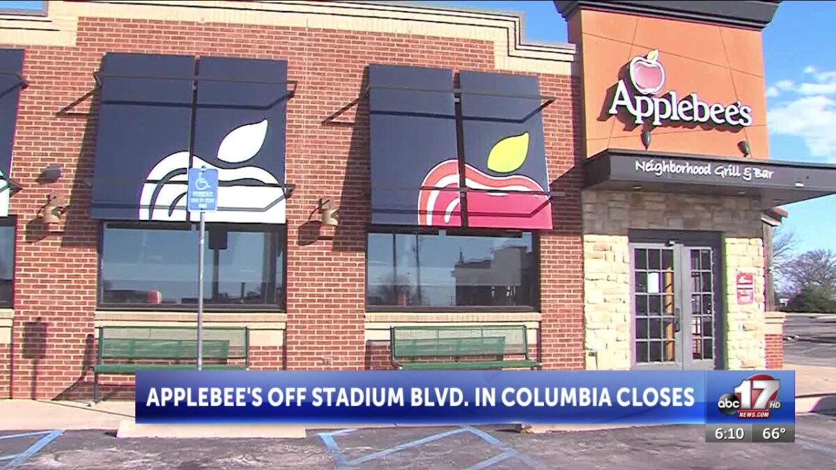 Applebee’s in west Columbia closes