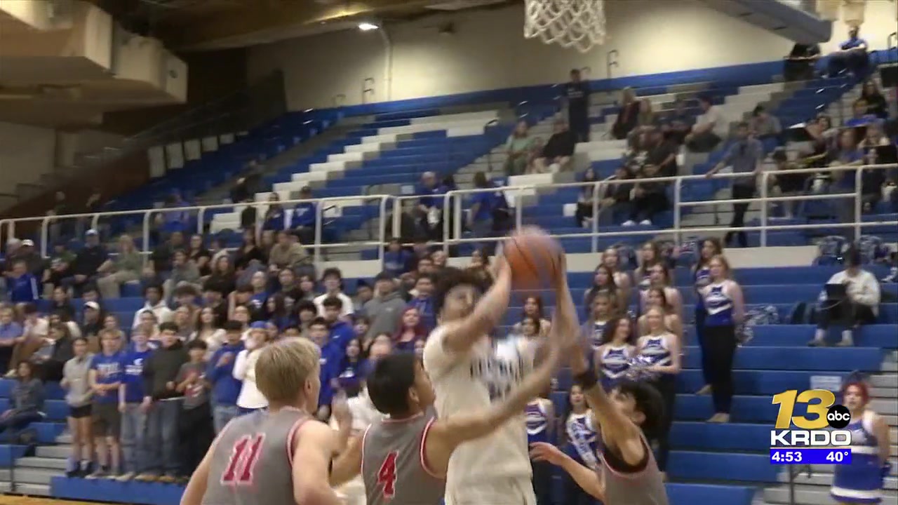 The Pueblo Central boys basketball team advances in the Class 5A playoffs