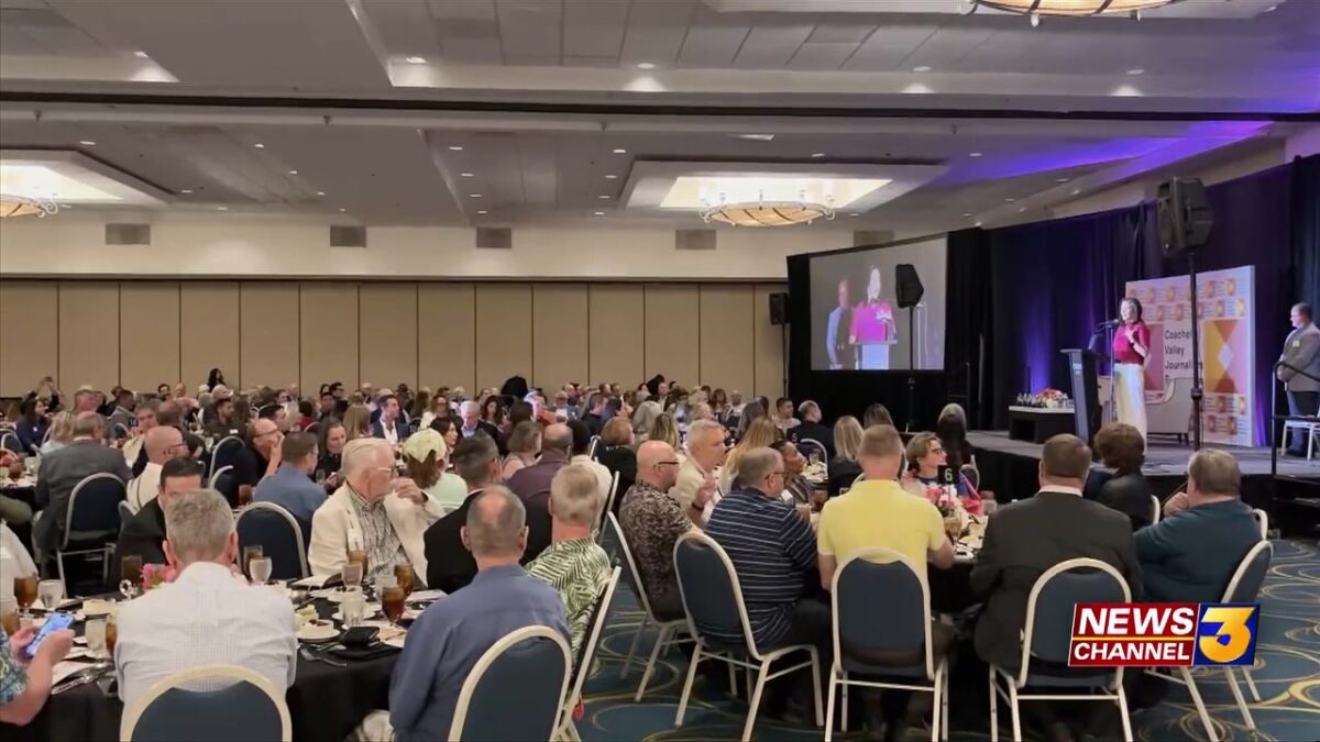 Local journalists honored at CV Journalism Foundation Awards