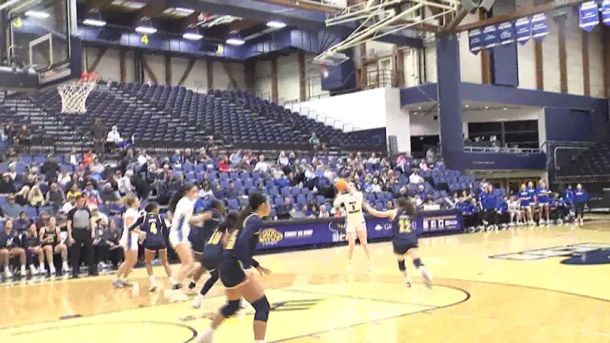 Gauchos fall in final seconds to Big West leader UC San Diego