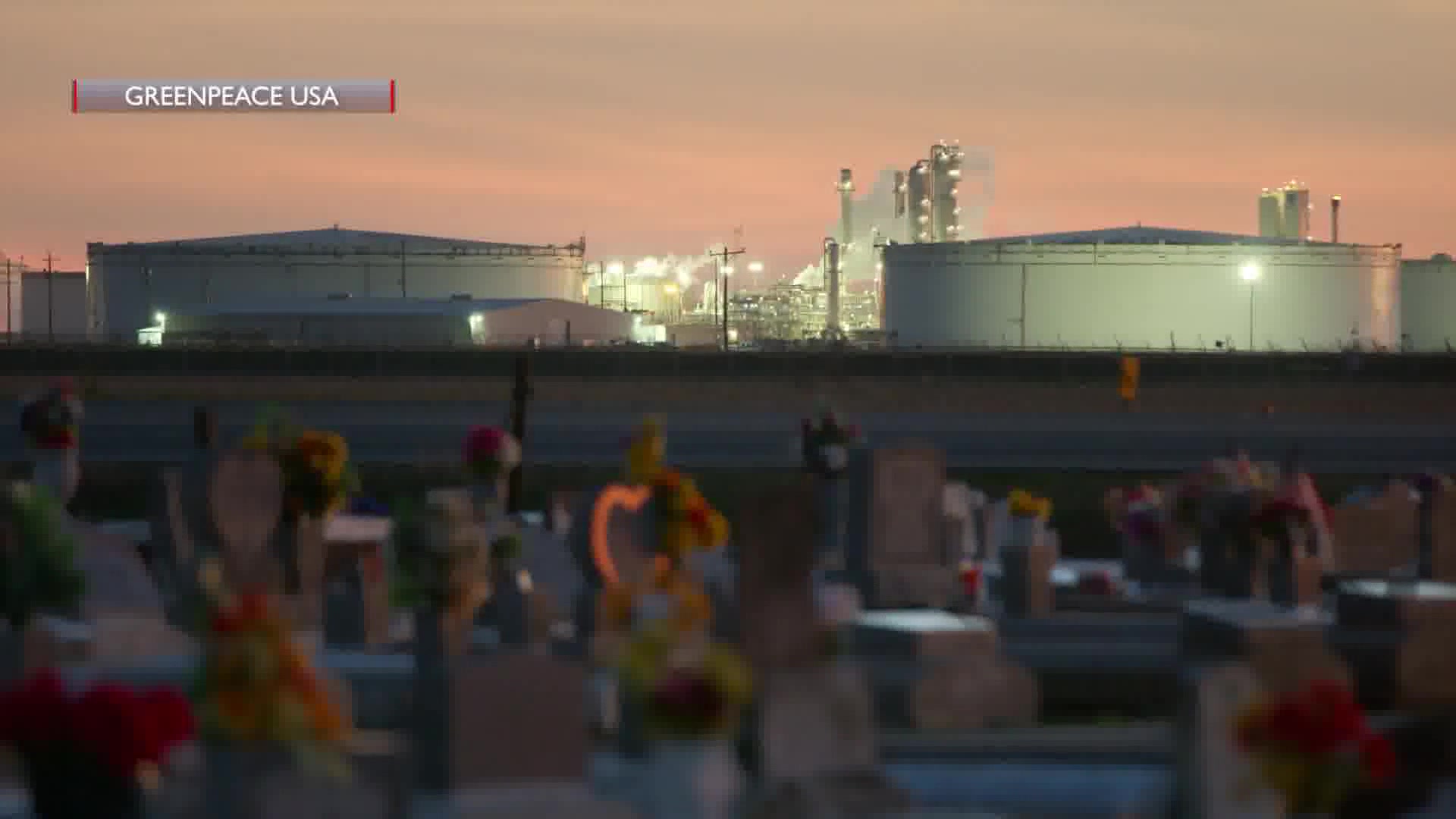 Actress Jane Fonda Joins Fight Against Fossil Fuels in New Documentary