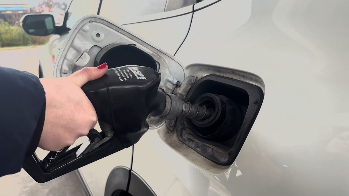 Missouri gas prices jump nearly 16 cents per gallon as global pressures mount