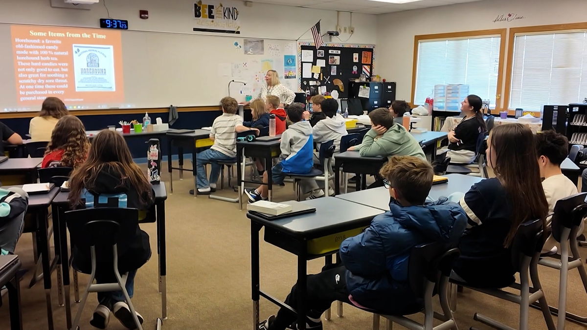 Governor Little signs mandatory “moment of silence” bill for Idaho schools