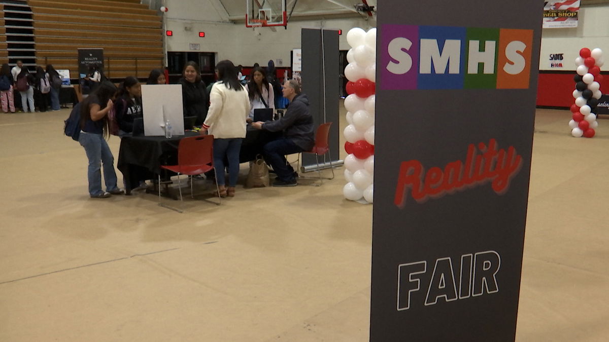 “Reality Fair” at Santa Maria High School Teaches Students Financial Literacy