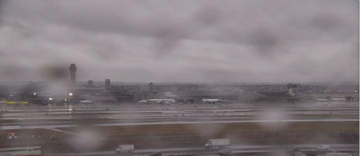The air traffic control tower at Newark Liberty International Airport (EWR) was evacuated for a short time after a report of smoke.