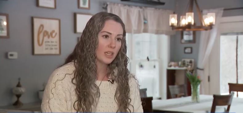 A Litchfield woman is running the Boston Marathon to raise awareness for spinal muscular atrophy and honor her daughter