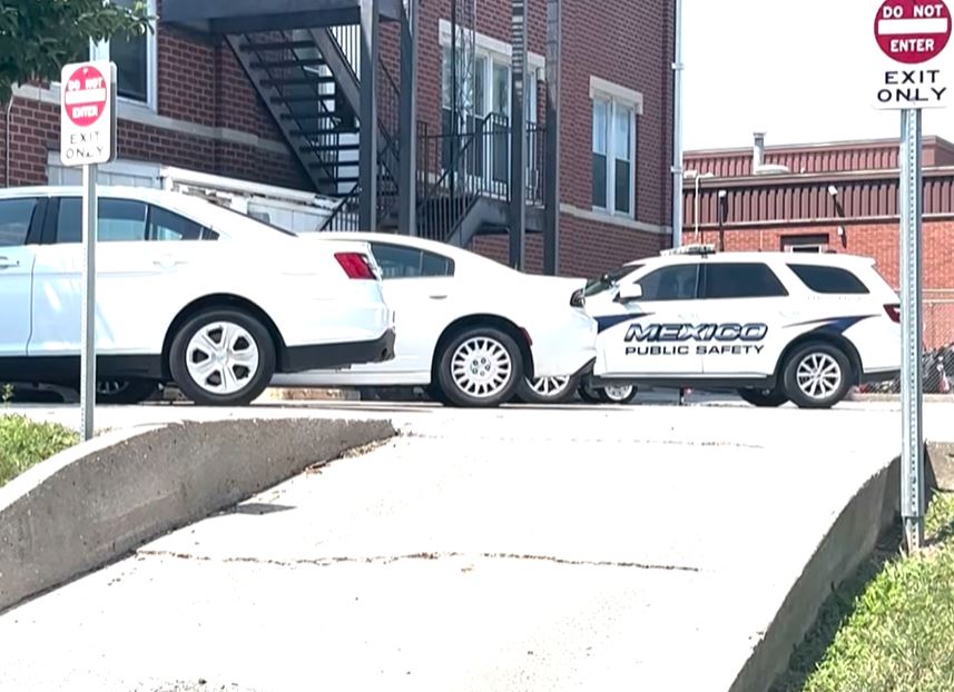 Mexico City Council holds off on making decision for new city hall plans