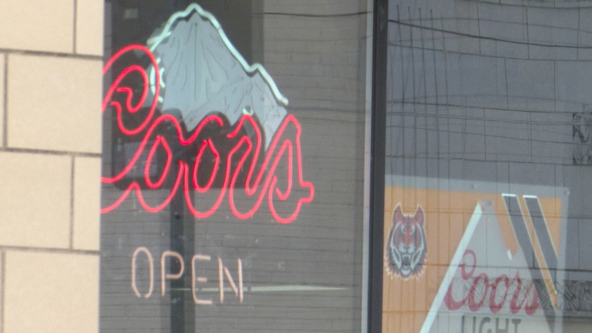 Idaho Falls weighs new alcohol server training rules