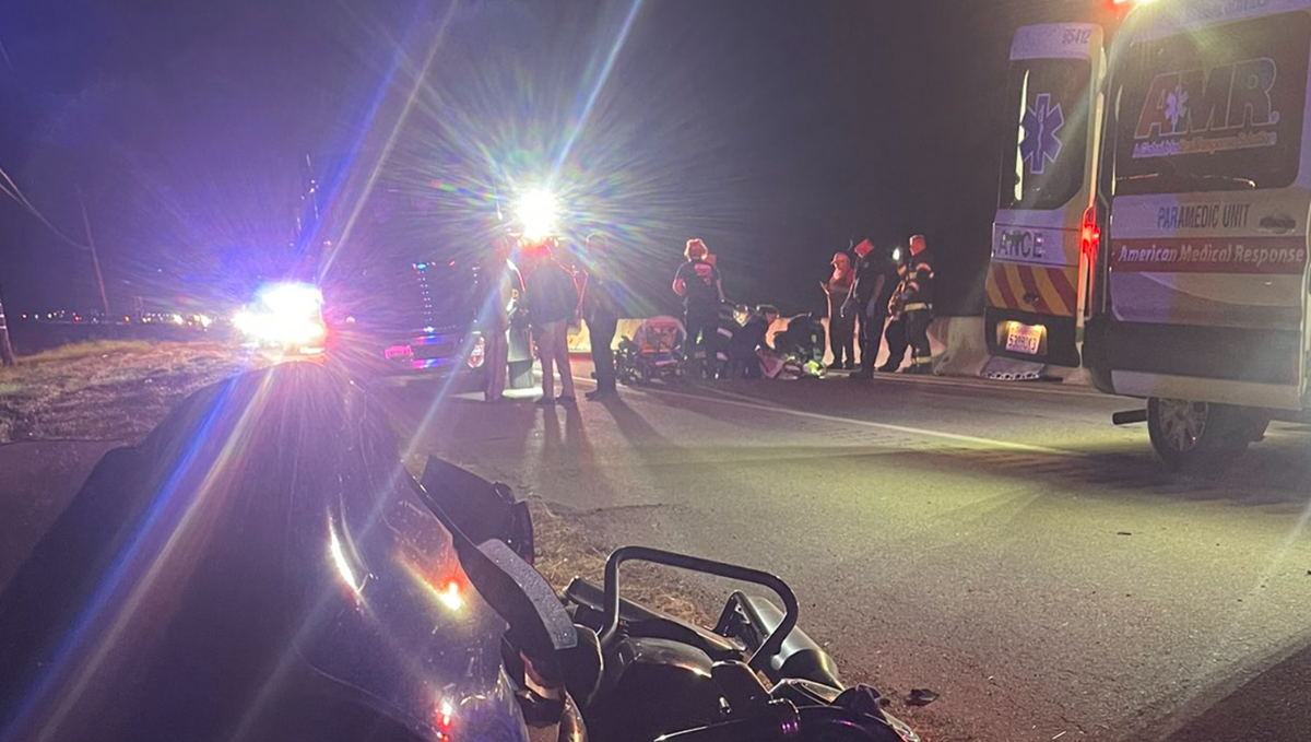 CHP: Major injuries reported after motorcycle crashes into guardrail along Highway 25