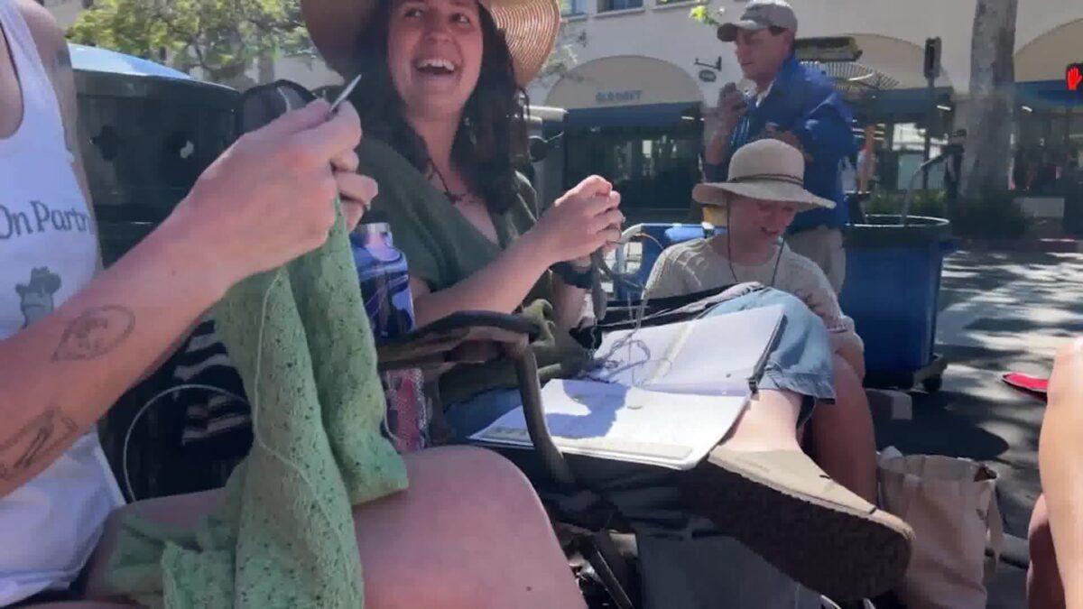 ‘Knit-In’ Event Stitches Community Together for International Women’s Day