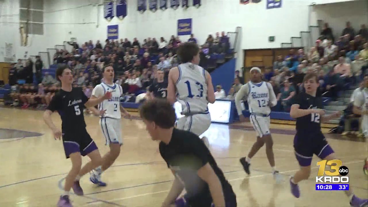 Rampart in Class 5A Sweet Sixteen playoff action