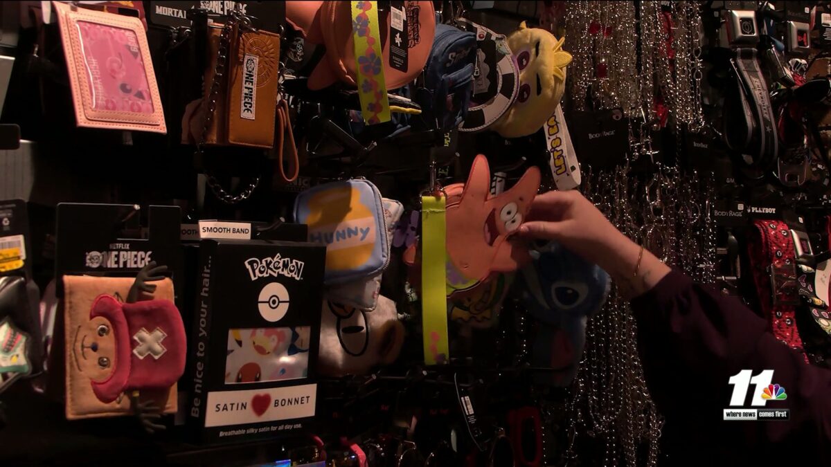 Yuma shoppers excited for Spencer’s opening at Yuma Palms