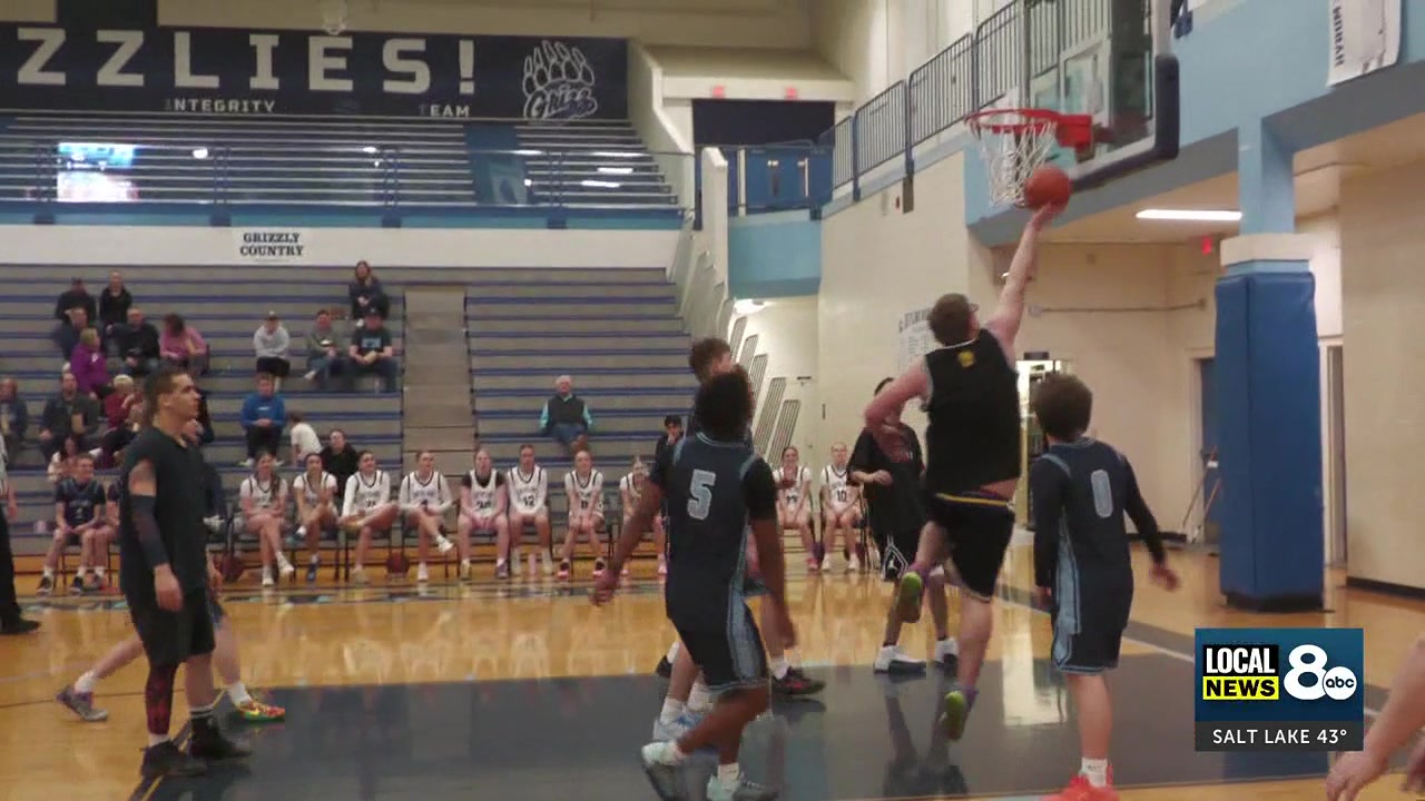 Special needs basketball team edges out Skyline