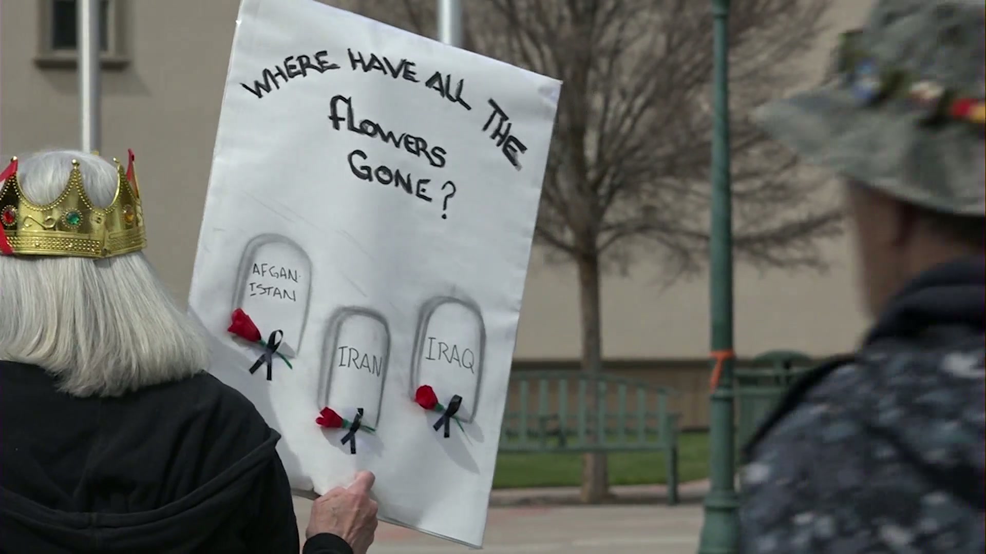 ‘No Kings’ Rally in Prineville brings out frustration