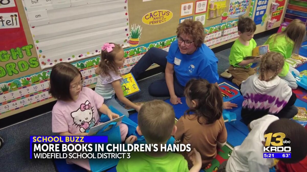 The School Buzz: D-3 book program carries on beloved teacher’s mission years after passing