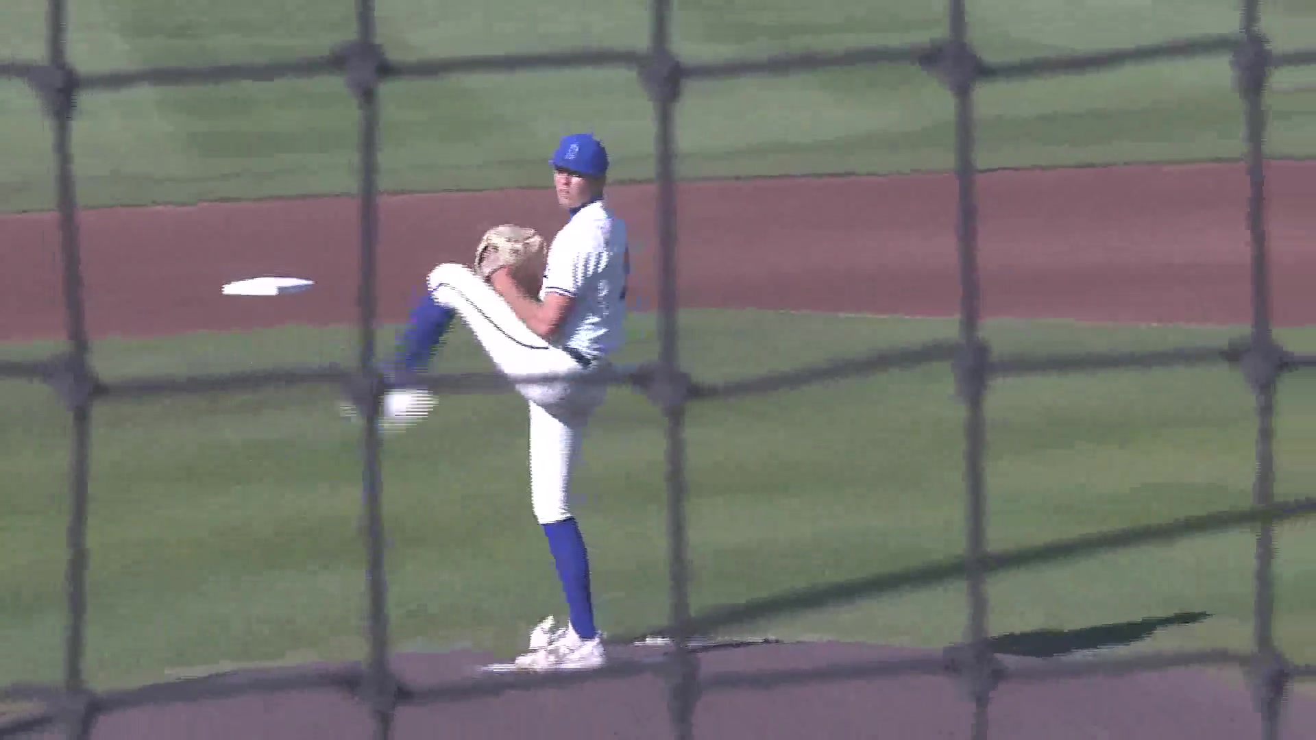 Flora shines on the mound but Gauchos can’t hold 9th inning lead in loss