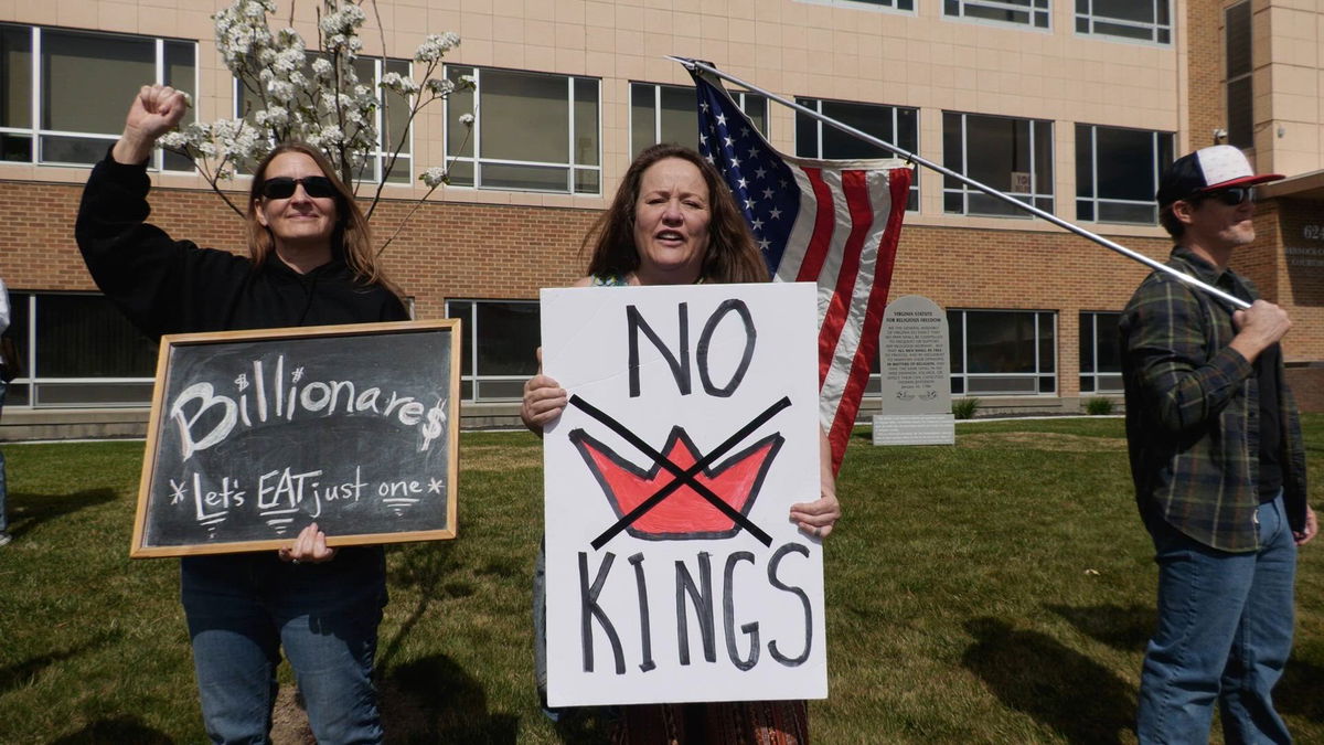 “No Kings” Protest fills streets from Caldwell Park to Bannock Courthouse