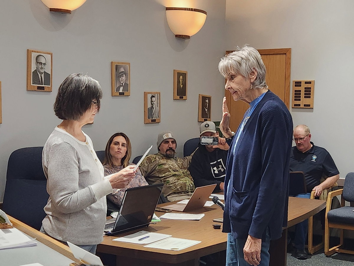 Former American Falls Treasurer charged with grand theft; Allegedly stole $278K for personal medical bills