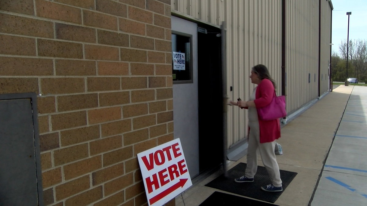Cole County voter turnout sits at 9% on Tuesday afternoon