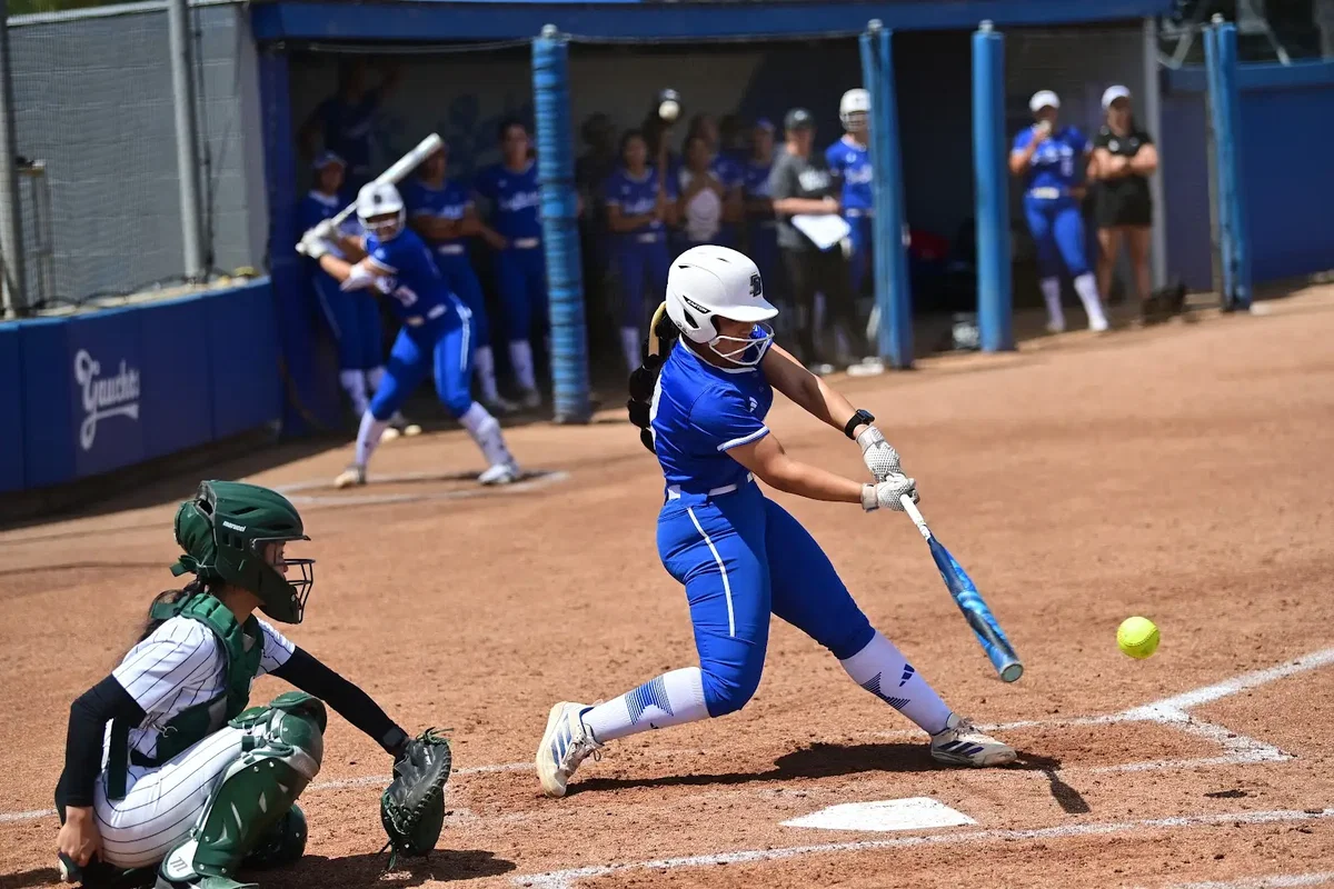 UCSB splits doubleheader with Hawai’i but wins series