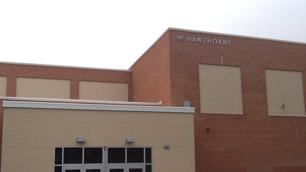 Hawthorne Middle School closed Thursday due to plumbing issue