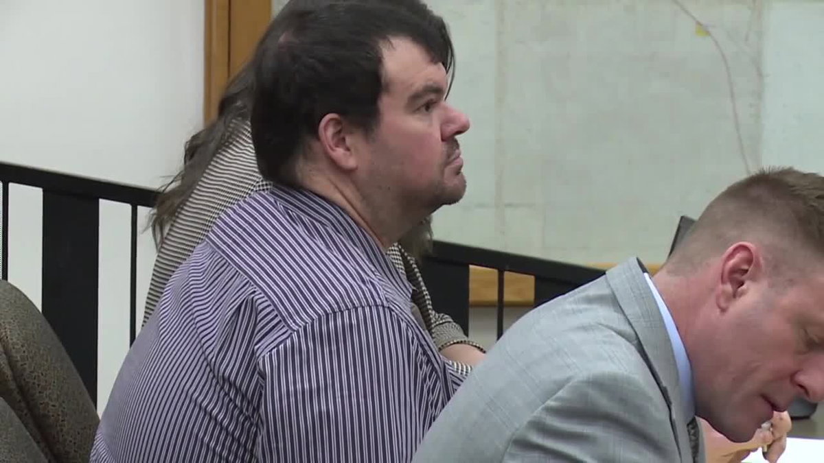 Stacey Wondra pleads not guilty to murder