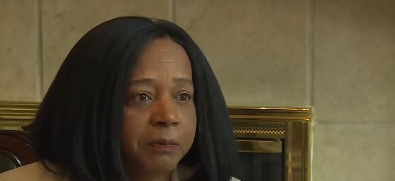 A Kansas City woman with an extensive grant-writing background just created a new AI-powered app to help nonprofits.