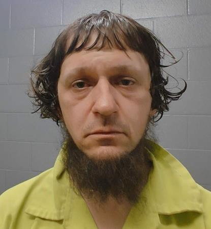 Leader of amish community looks to family during court proceedings