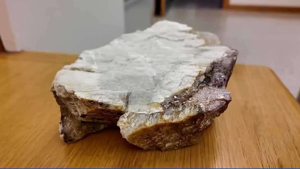 A new U.S. Geological Survey report found about 900