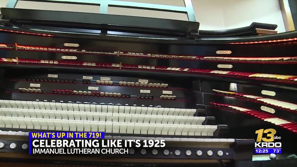 Local church celebrates 125 years with performance on Colorado’s largest theater organ