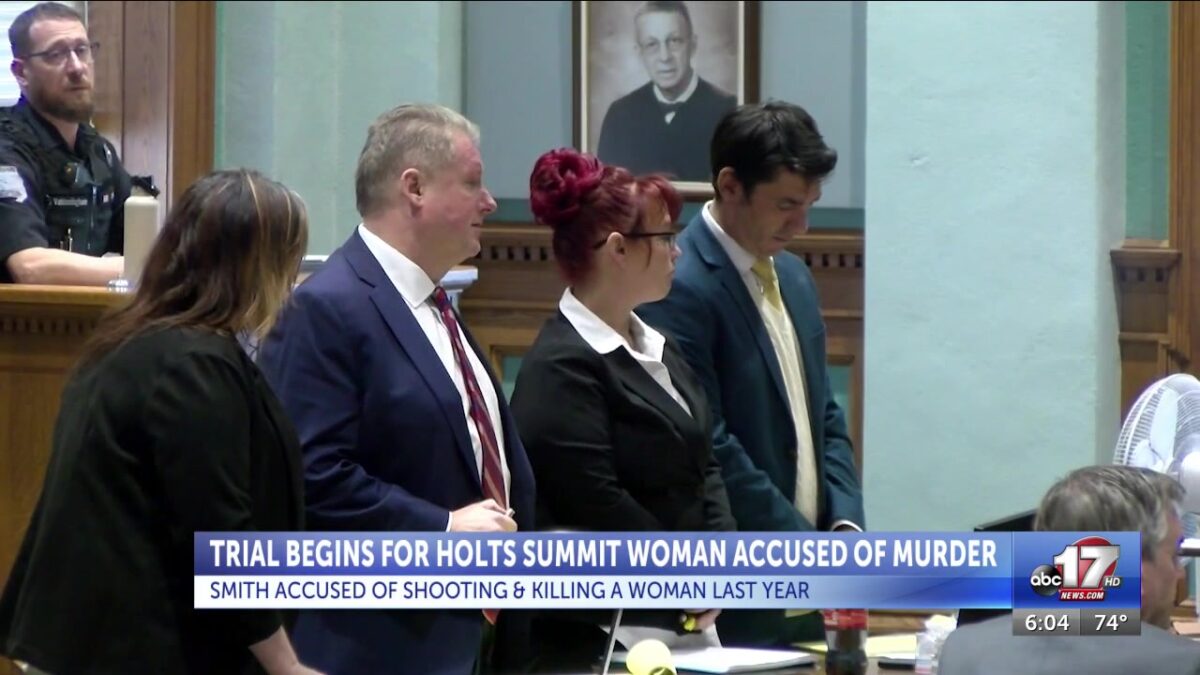 Jury hears opening statements during trial for fatal Holts Summit Shooting