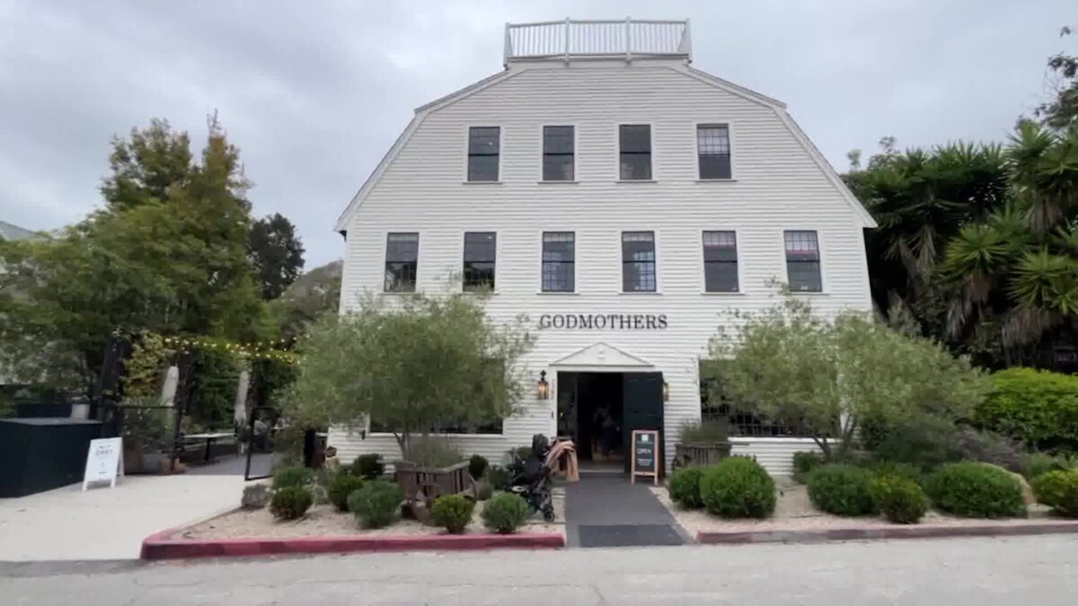 Independent Bookstores Day celebrated by readers nationwide