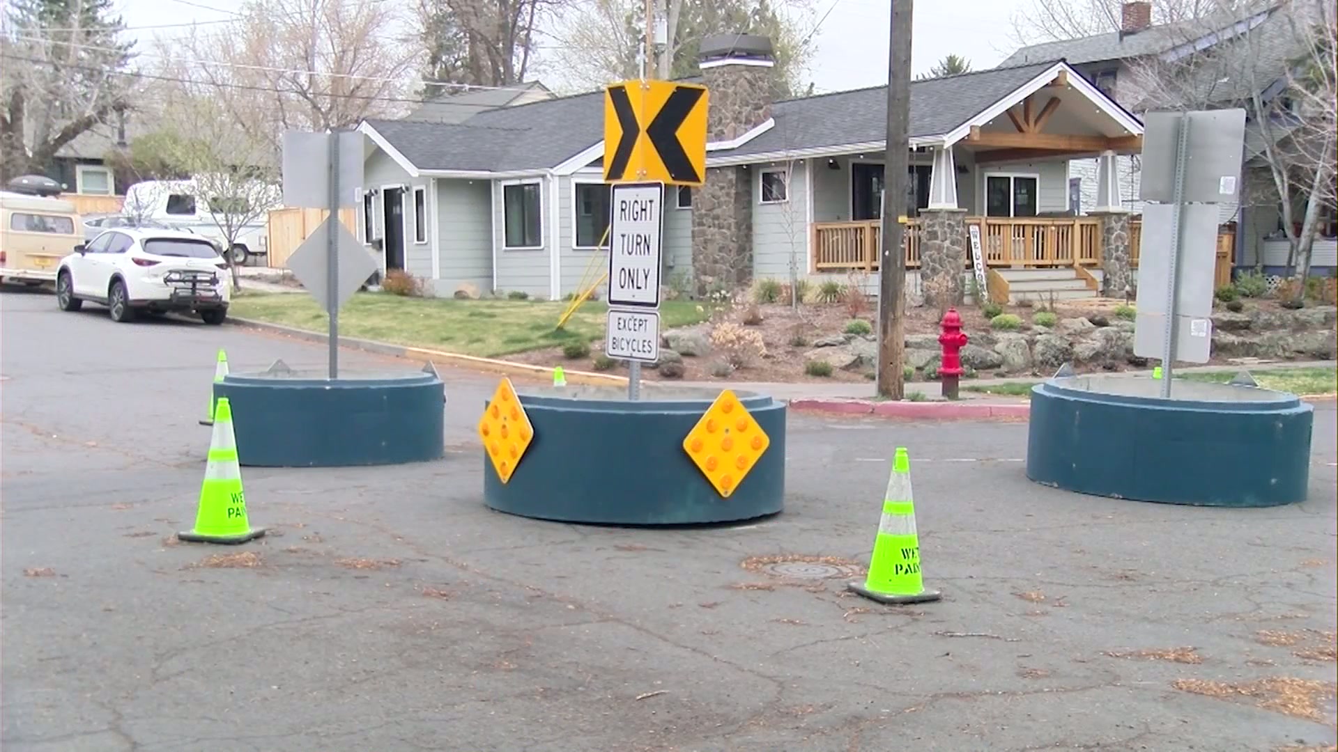 Traffic changes and diverters added to Delaware Avenue