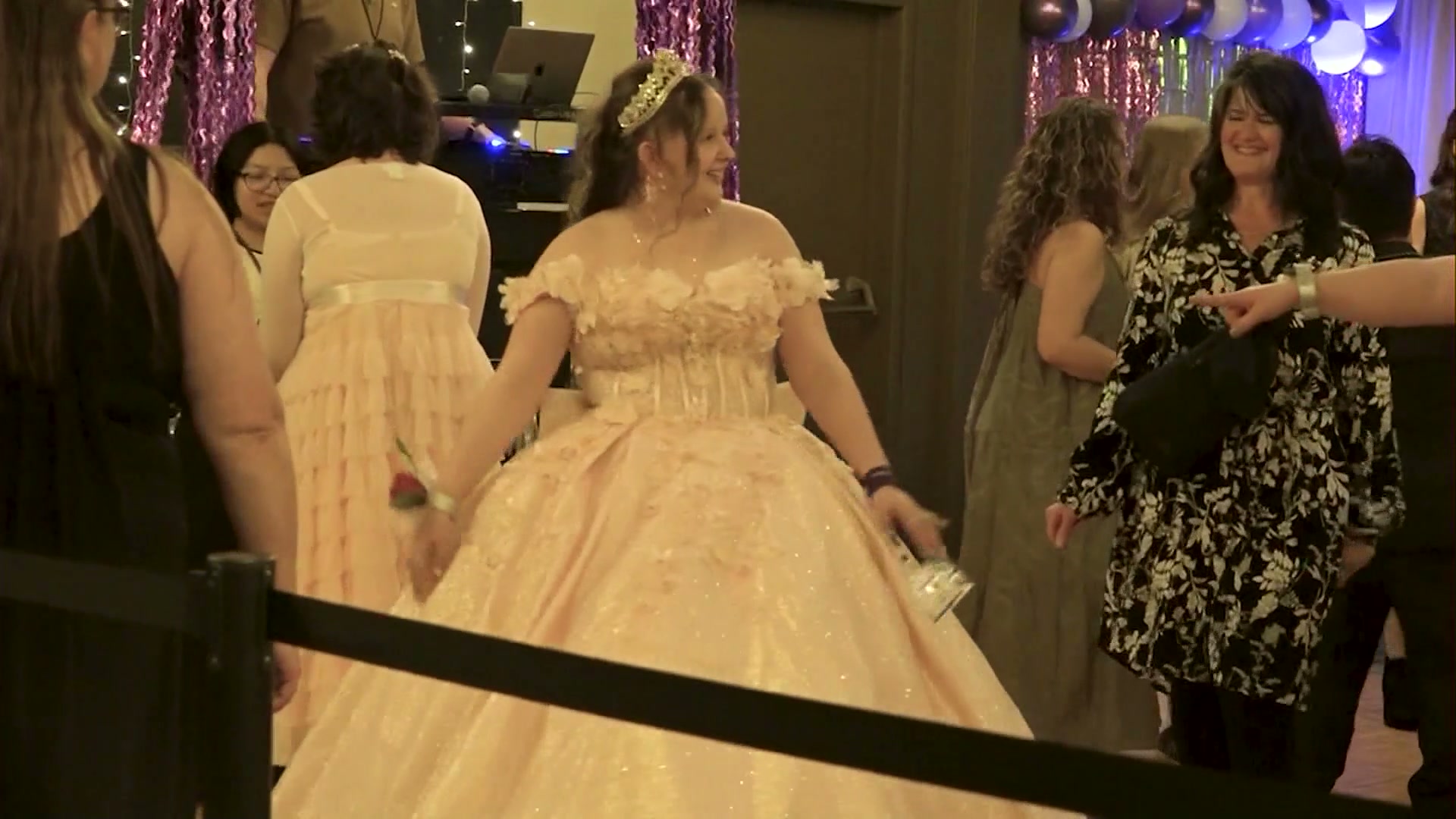 There’s Good News: ‘Permission to Dance’ Prom gives Central Oregon residents with disabilities a night to shine